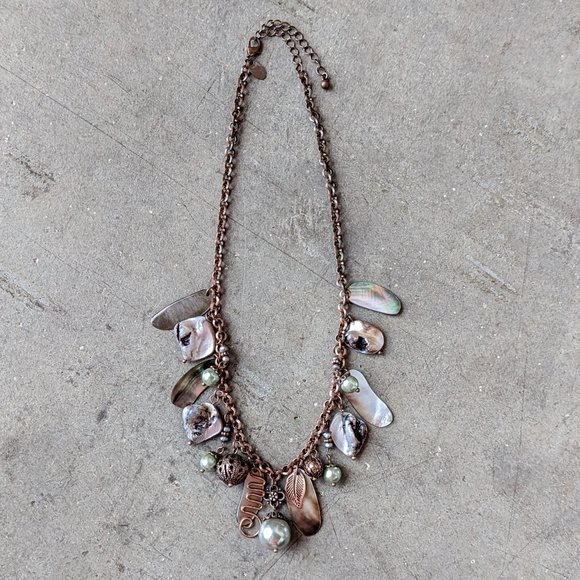 Lia Sophia Jewelry - Lia Sophia Gold Broze Mother of Pearl Necklace